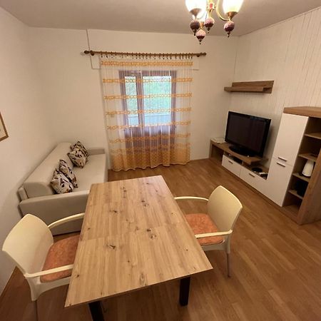Apartmani Krunic Barbat na Rabu Buitenkant foto